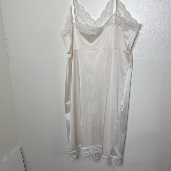 Vintage White Slip Dress with Lace size 14B - Picture 4 of 11